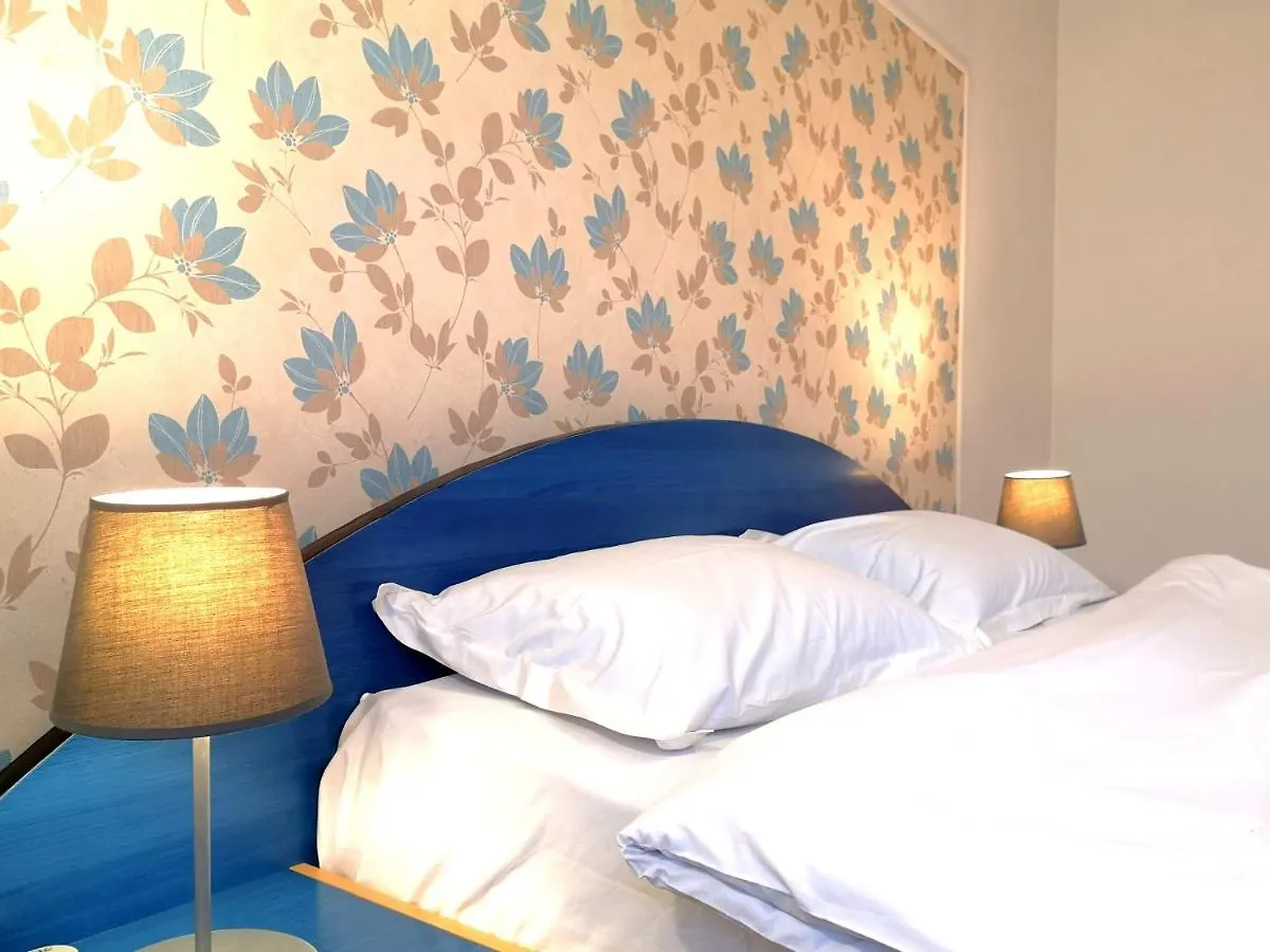 Comfy&Bright 2Bd Family-Friendly Apt Amazing View Bucharest Apartment