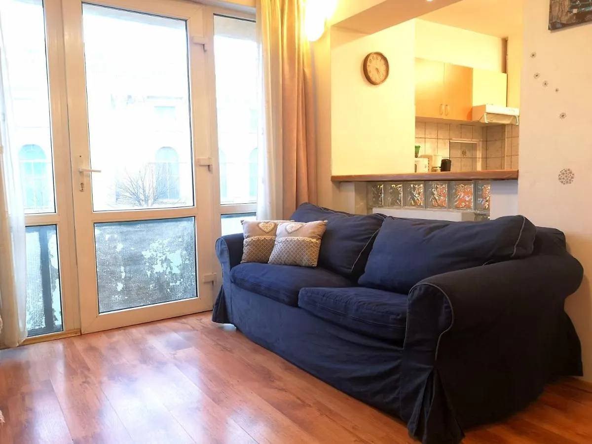 Comfy&Bright 2Bd Family-Friendly Apt Amazing View Bucharest 0*,