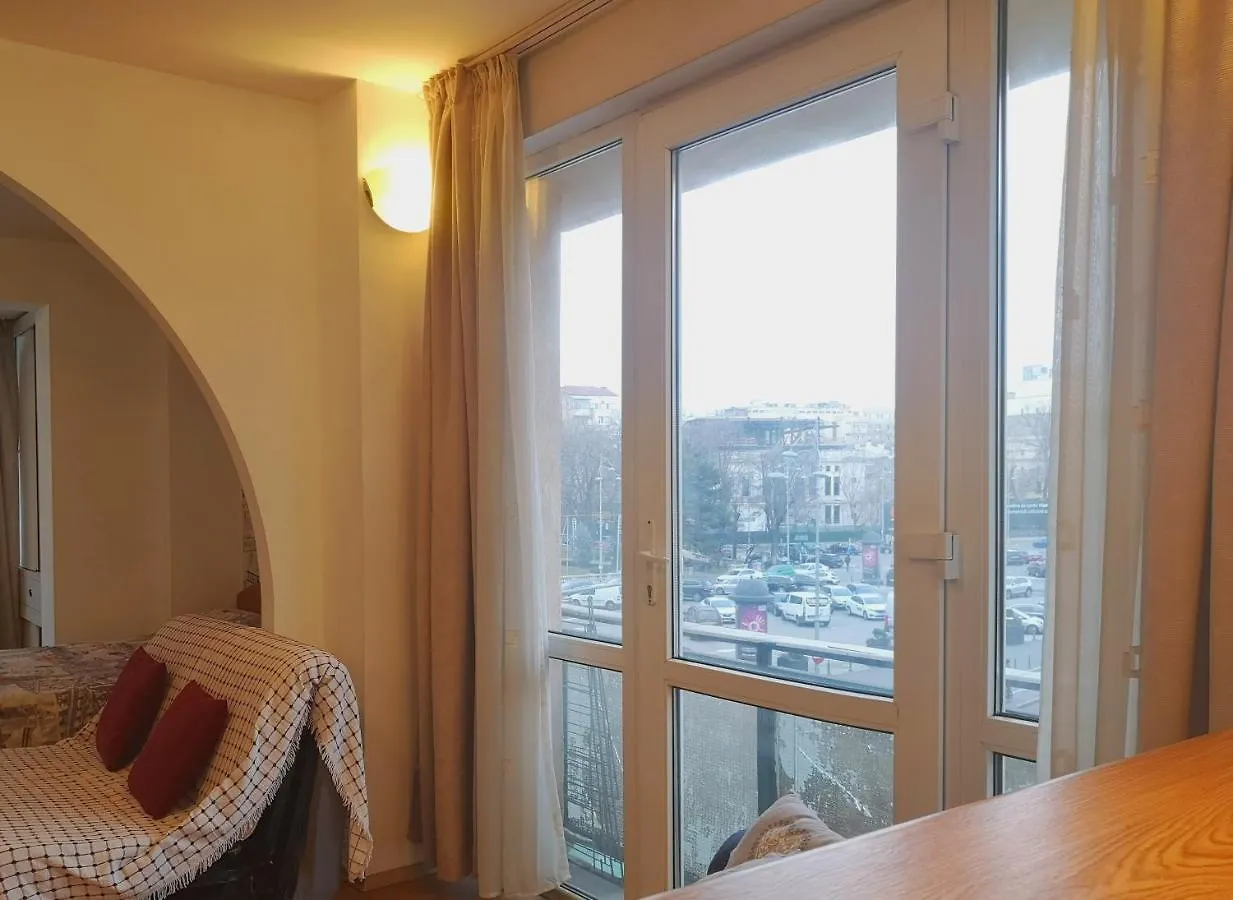 Comfy&Bright 2Bd Family-Friendly Apt Amazing View Bukurešť Apartmán