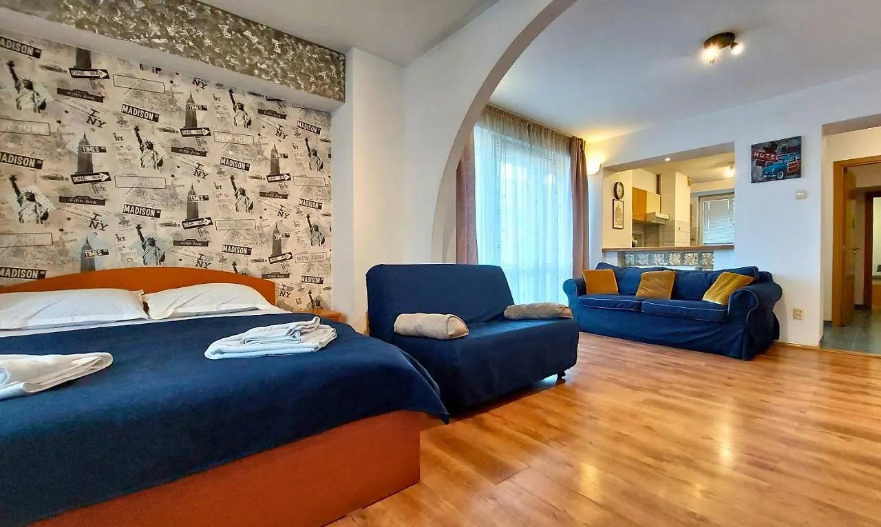 Comfy&Bright 2Bd Family-Friendly Apt Amazing View Bucarest
